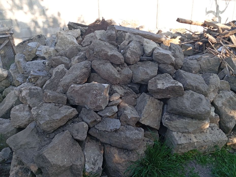 Метални профили,арматура и строителен материал