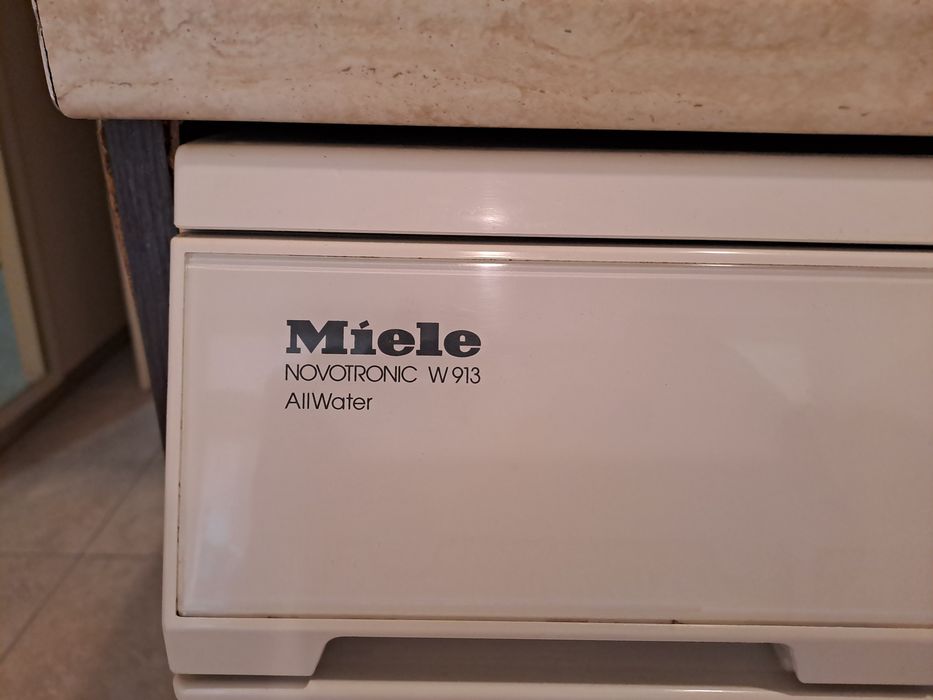 Пералня Miele Novotronic W913