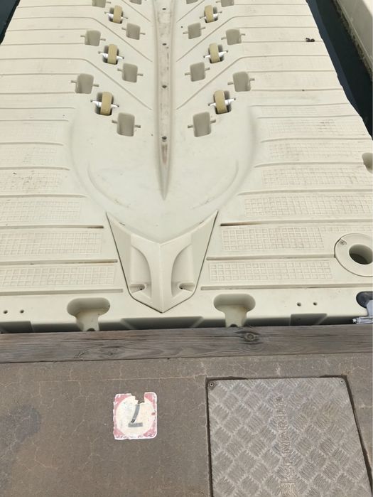 Джет понтон пристанище Марина Диневи