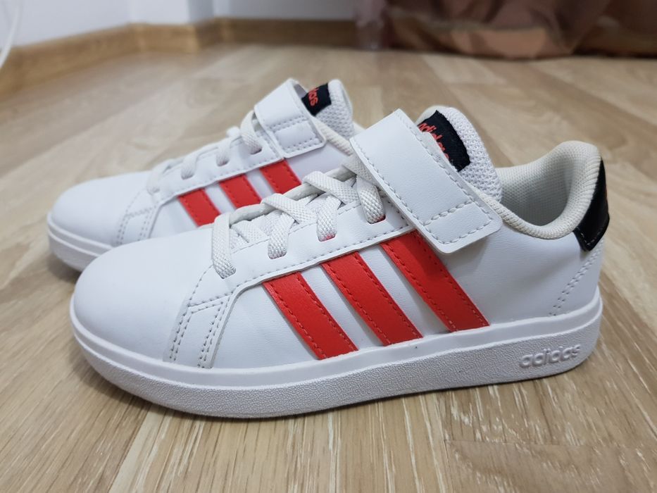 Adidasi Adidas copii mărimea 29