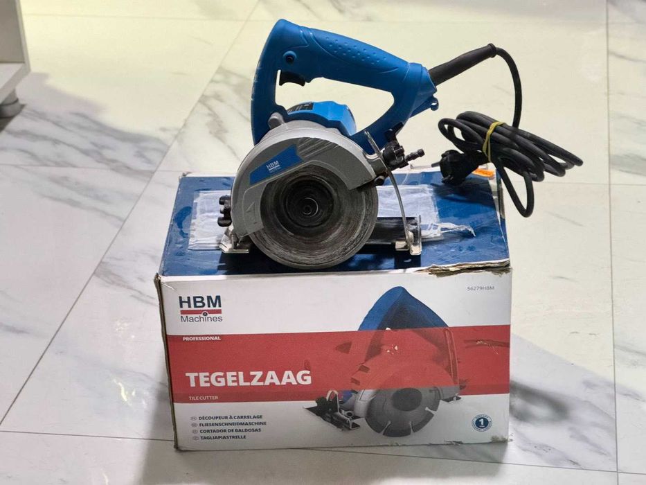 Ръчен циркуляр за рязане на плочки HBM 56279, 1400 W, 125 мм