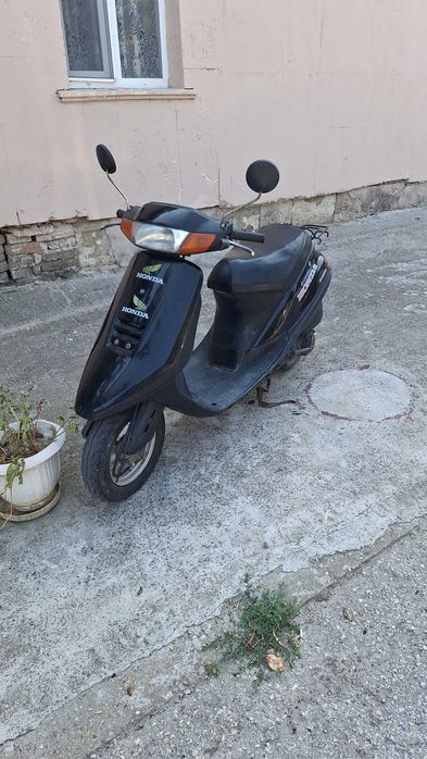 Скутер Honda Tact 50