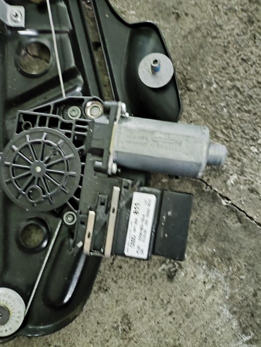 Заден юеханизъм за стъкло за Audi A3 8p кабрио