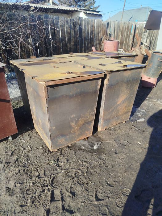 Бак мусорный контейнер