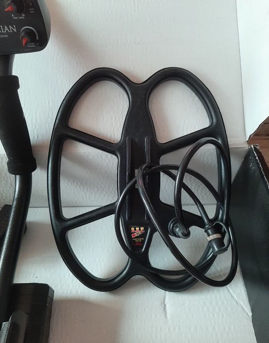 металотърсач THRACIAN  детектор за метали с дискриминация