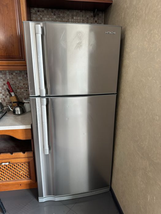 Холодильник “hitachi”