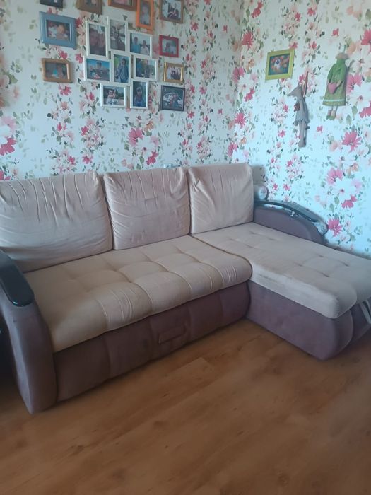 Продам угловой диван