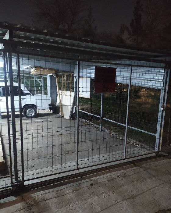 Срочно продаю парковку на охраняемой стоянке!