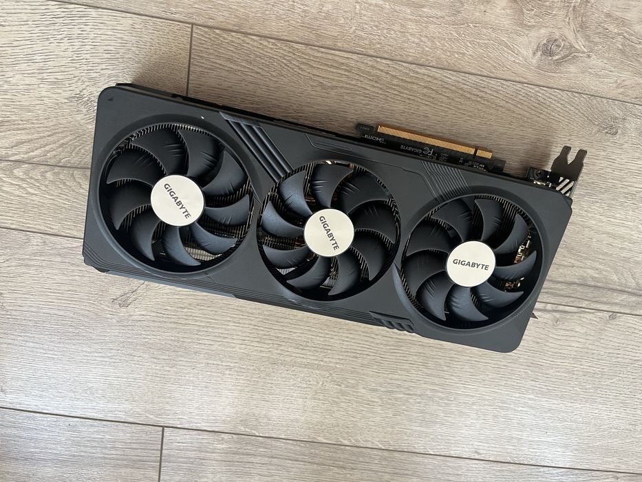 Placa Video RX 7800XT 16GB Gaming Noua