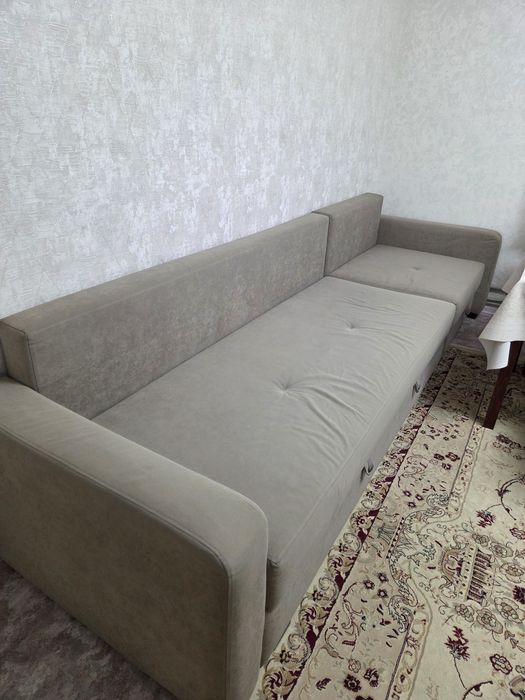 Продам б/у диван