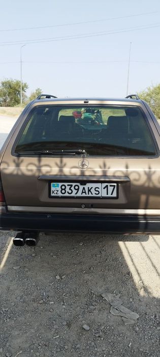 Мерседес Е300 универсал