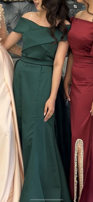 Платье вечернее элегантное