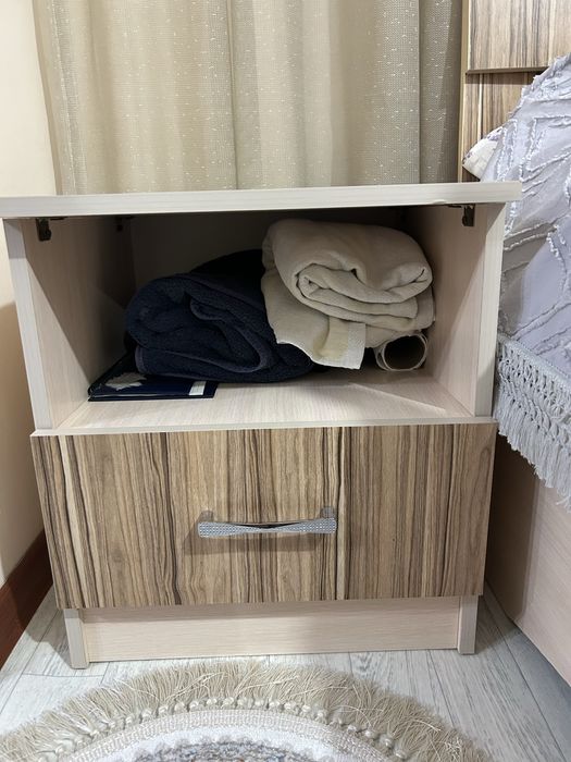 Спальный гарнитур