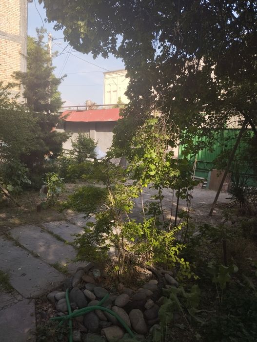 Продается земельный участок 3,5 сотки в Яшнобадском р-не.