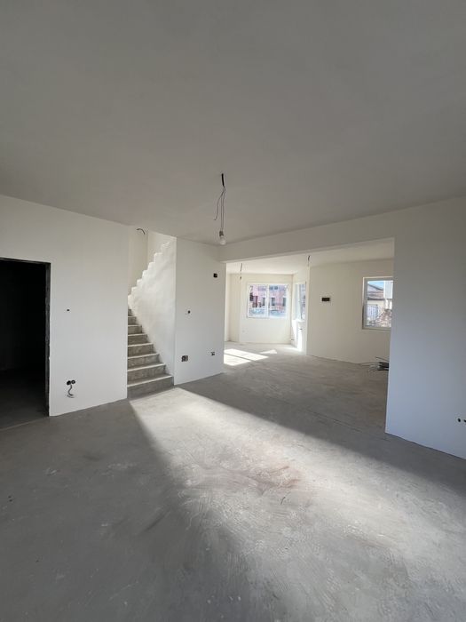 De vanzare Casa in Paleu