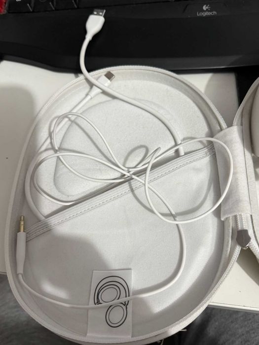 Bose QuietComfort Ultra слушалки (2nd Gen) безжични бели