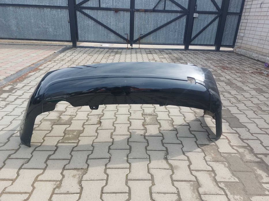Продам задний бампер