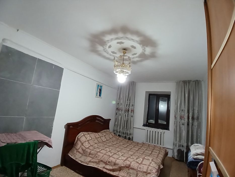 Продам дом с гаражом