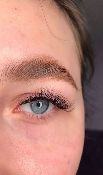 Наращивание и ламинирование ресниц + бровей Шугаринг+Депиляция Бикини