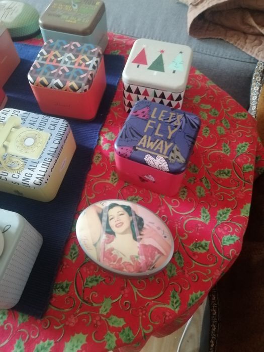 Cutii ceasuri fossil