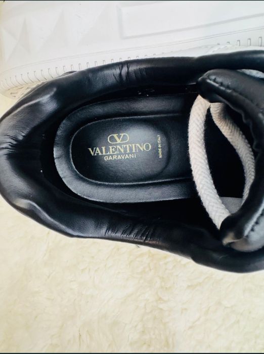 Valentino Garavani One Stud Premium unisex