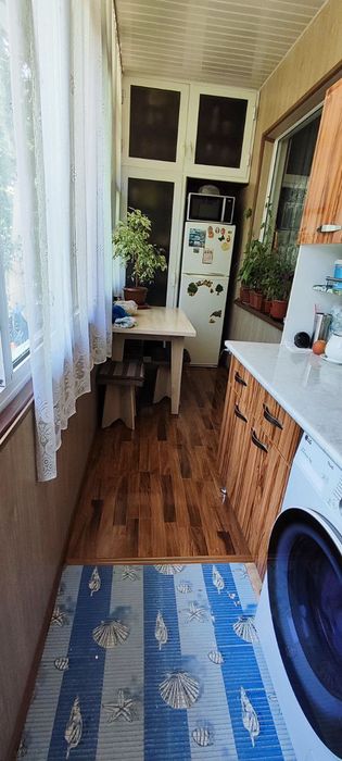 Продаётся квартира 2-3/3/4 Чиланзар 20 квартал