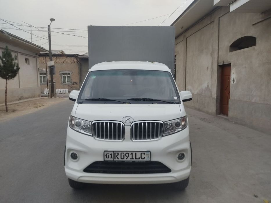 Визов мусор чанган чикинди строй мусор олиб кетиш хизмати