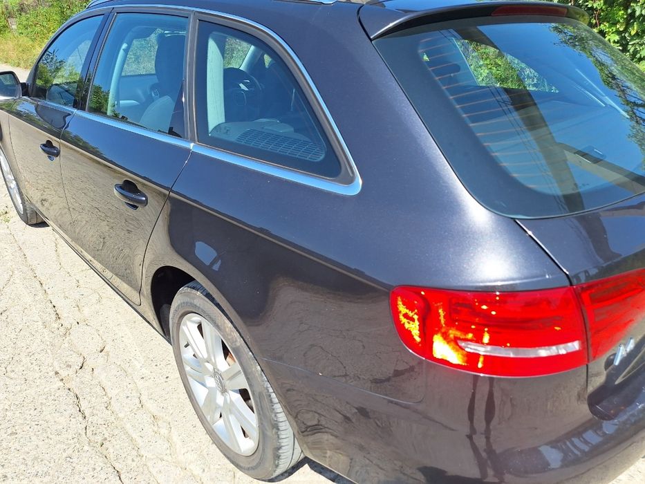 Aripa Spate Stanga Audi A4 Iv Avant 8K5, B8 2007 - 2015 2.0 Tdi