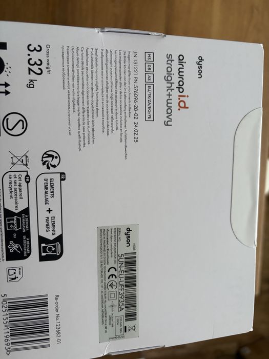 Dyson Airwrap multi styler and dryer Nou Sigilat