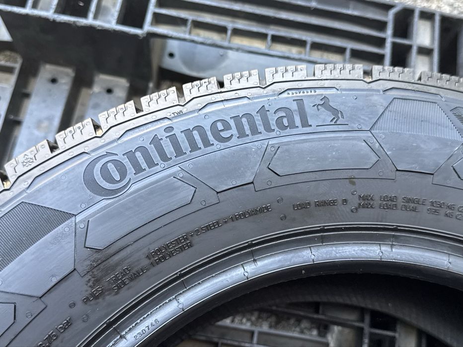 2бр.ЗИМНИ ГУМИ Continental 215/65/16C за бус Iveco,Ducato,Sprinter,T5
