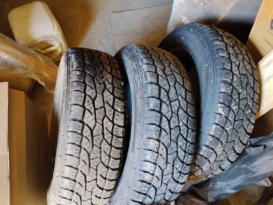 Продам летние шины б/у