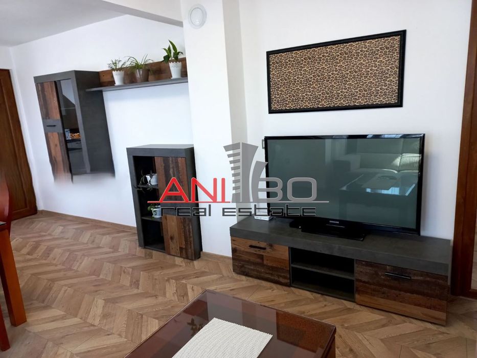 Продава се Тристаен апартамент в Варна, Лятно кино Тракия - 115 кв.м за 2079 €/кв.м - Снимка #1