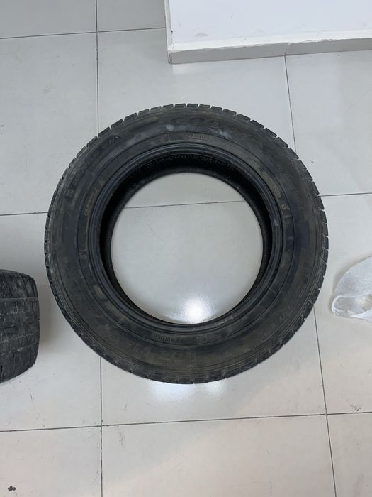 Зима шины Goodyear R 17 2 шт