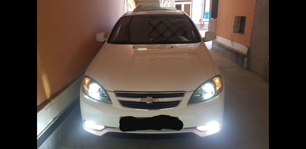 Прадам машини ласетти 2013 радной краска