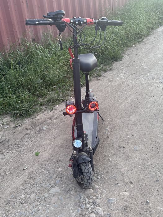 Скутер kuggo m4 pro
