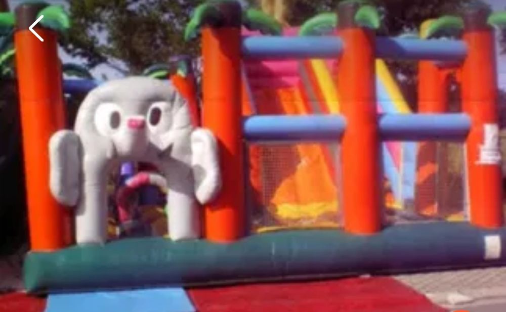 Надуваем замък Батут