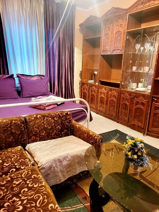 Суточно сдаётся кв 2ком.