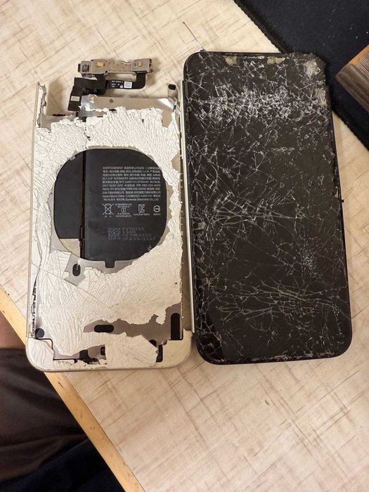 iPhone 11 в тотал