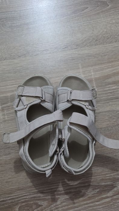 Sandale  H&M universale  nr 30