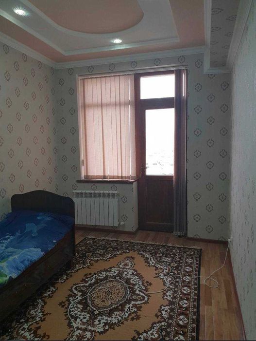 СРОЧНА Микрарайонда  3 хонали квартира ижарага берилади!!!