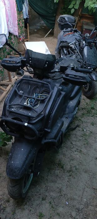 Skuter  tigrer 2. Tank