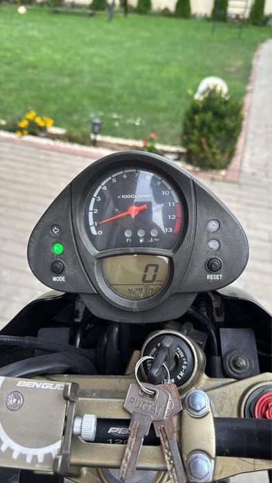 Kawasaki Naked 650/2006