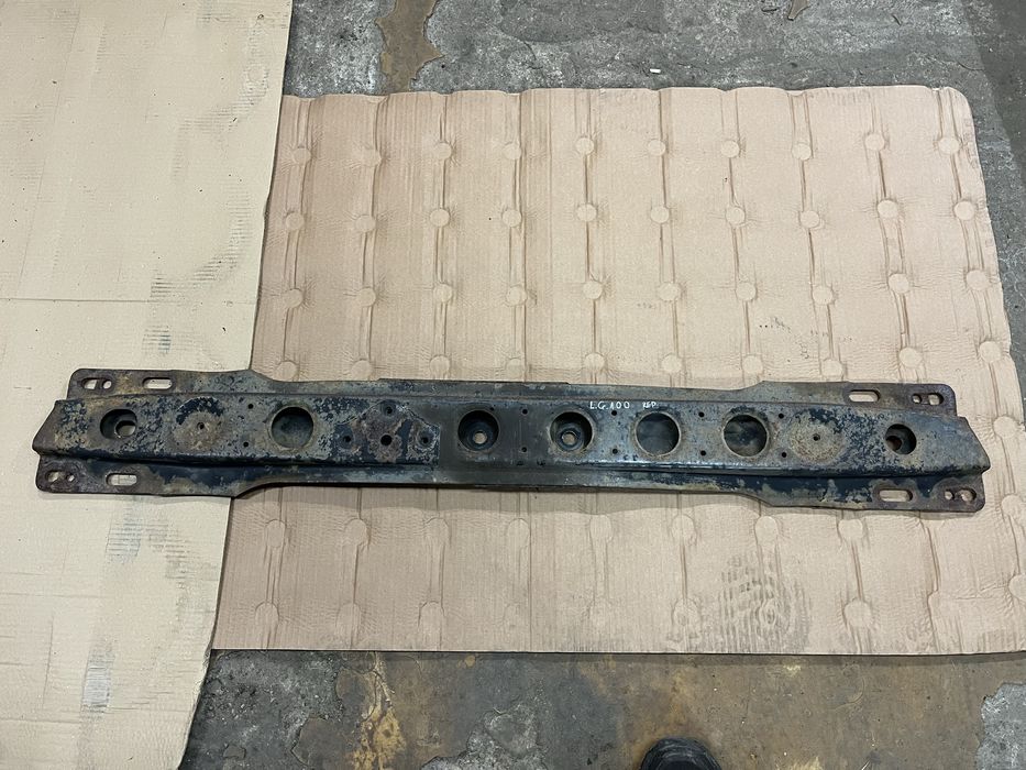 Шаси за Toyota Land Cruiser 100