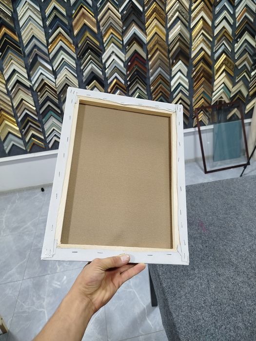 Холст на подрамнике