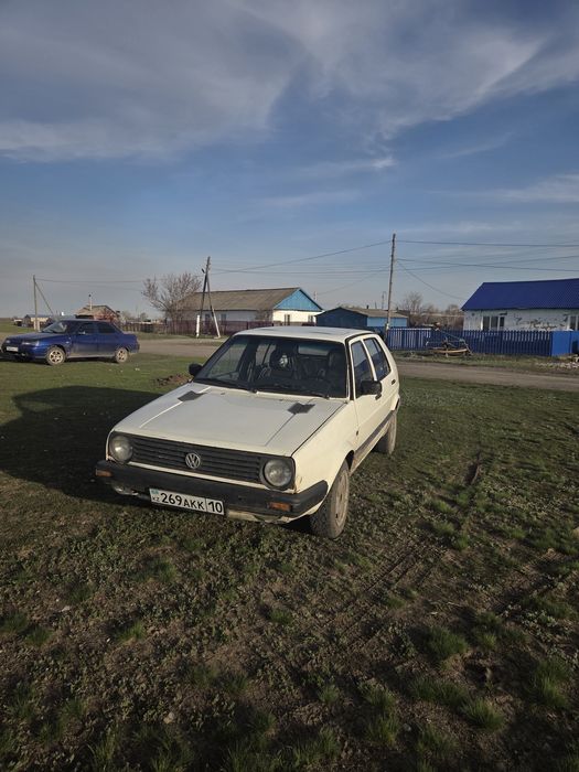 Продам гольф 2 1989г.