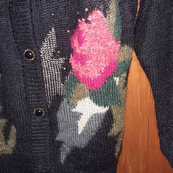 pulover / cardigan din mohair  tricotat manual