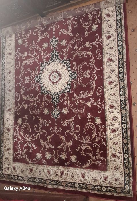 Vand 2 covoare persane