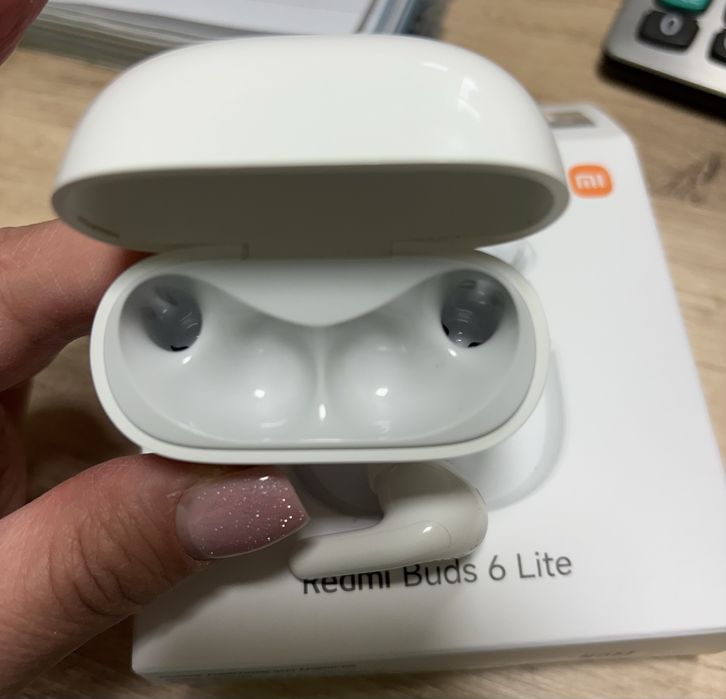 Слушалки тапи с микрофон Redmi bubs 6 lite