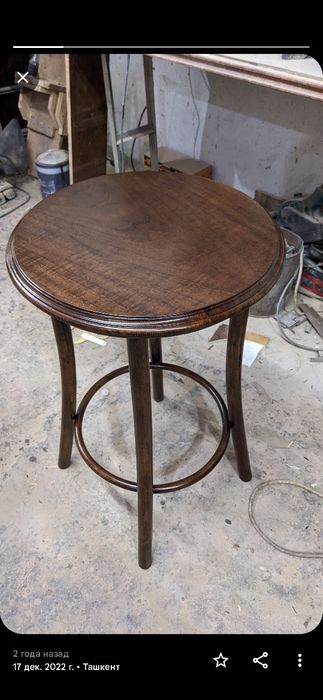 Антикварные стулья ,кресла после качественной реставрации.