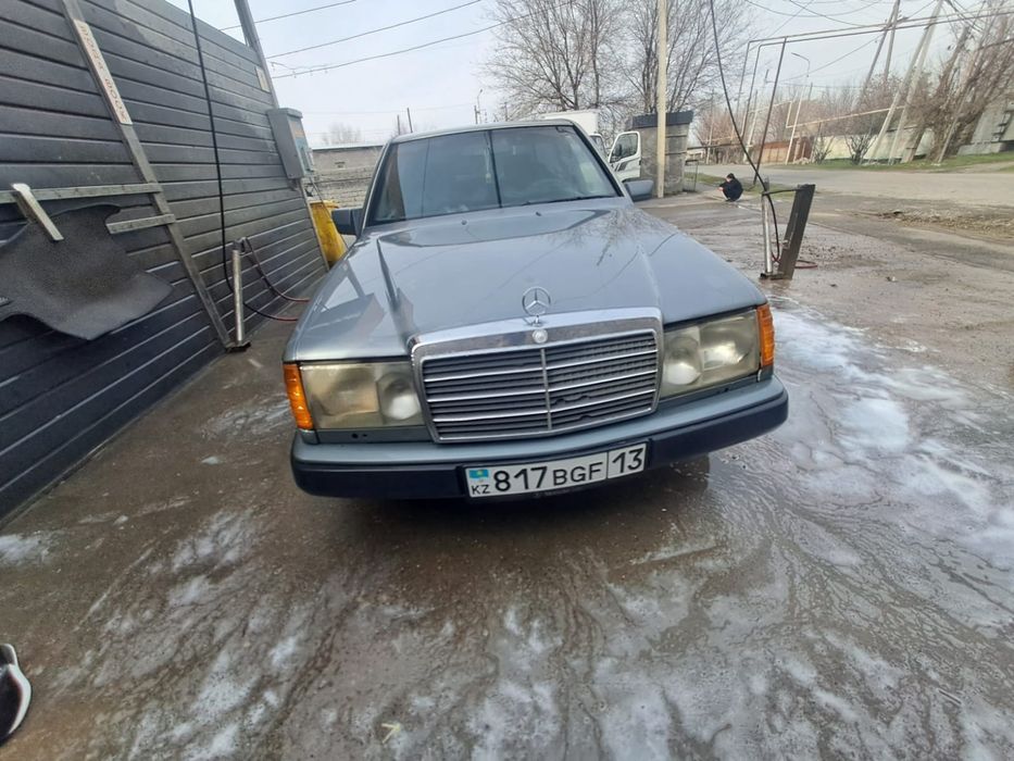 Продается Мерседес W124